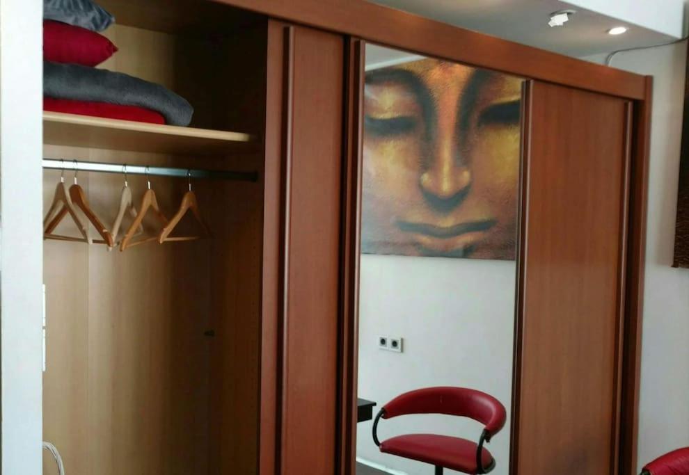 Appartamento Sofia Zen - On Metro, Ultra Fast Wi-Fi Esterno foto